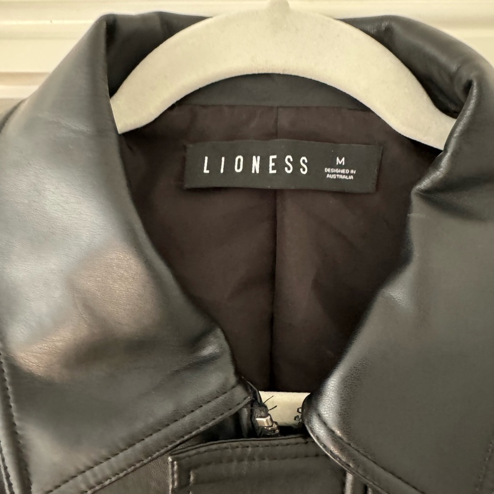 Lioness Black Bomber Jacket for women - Picture 3 of 7